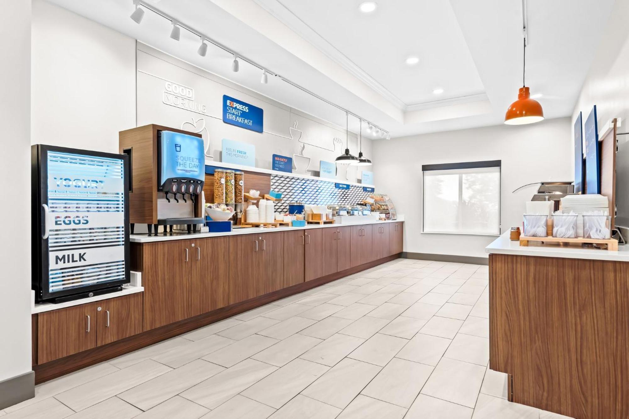 Holiday Inn Express Washington Court House By Ihg Экстерьер фото
