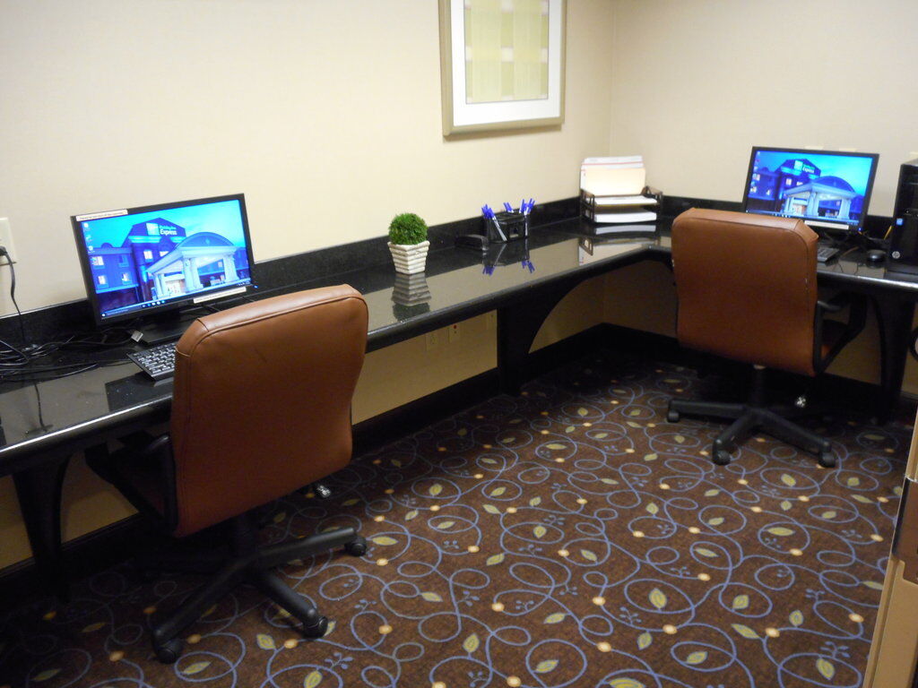 Holiday Inn Express Washington Court House By Ihg Экстерьер фото